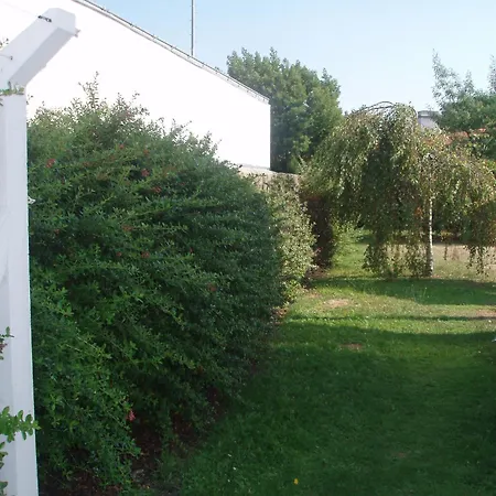 펜션 Maison Spacieuse A Noirmoutier, 7 Pers., Proche Plage, Jardin, Parking - Fr-1-823-61